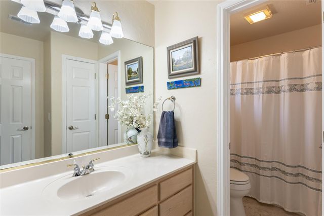 356 Mahan ST, Meadowlakes, TX 78654