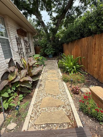 356 Mahan ST, Meadowlakes, TX 78654