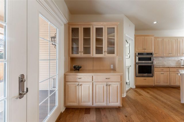 356 Mahan ST, Meadowlakes, TX 78654