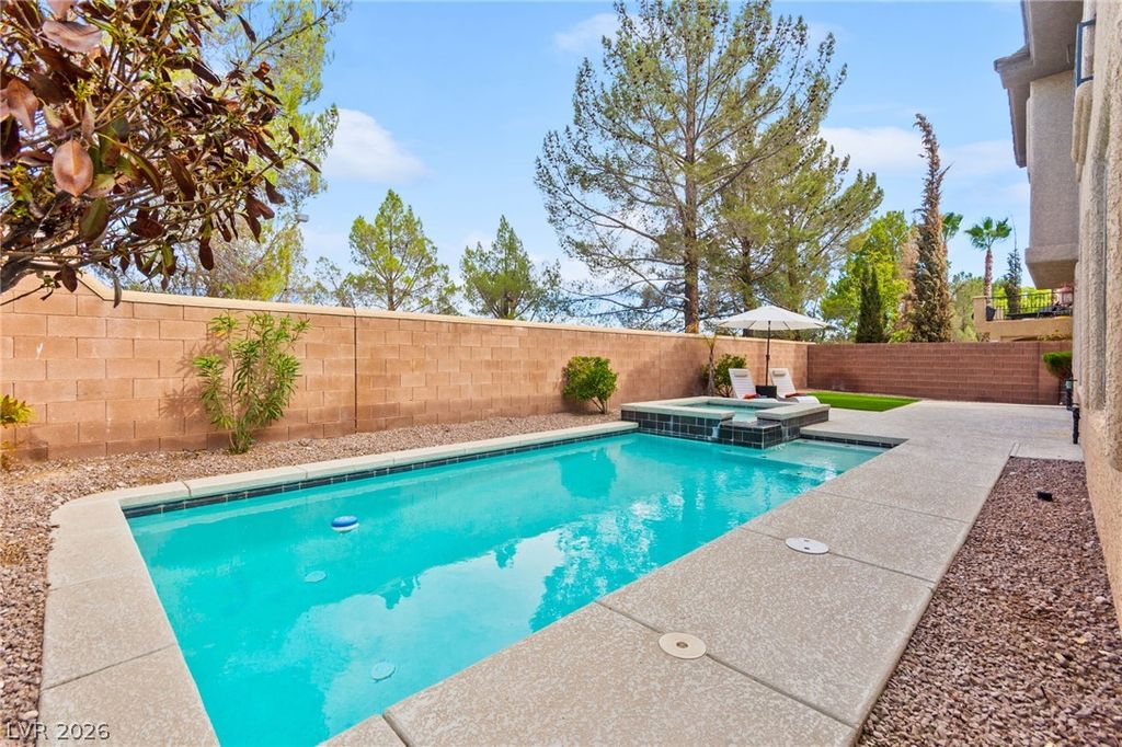 228 Uccello Drive, Las Vegas, NV 89138 — photo 4