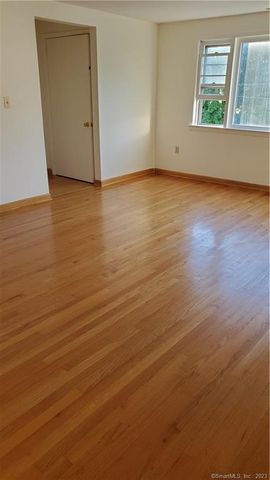 38 Landin Street 2, Woodbridge, CT 06525