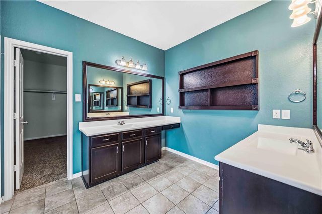 366 Lake Line Drive, Alvin, TX 77511