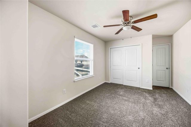 366 Lake Line Drive, Alvin, TX 77511