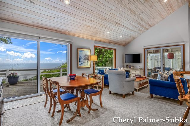 8409 Chuckanut Drive, Montague, MI 49437