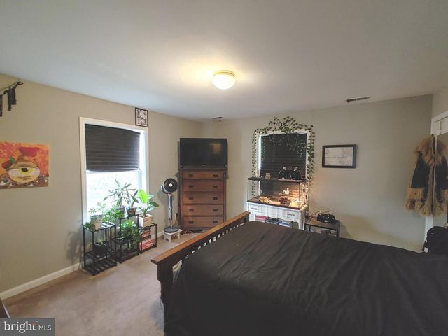 125 KINGS ORCHARD LN, Montross, VA 22520