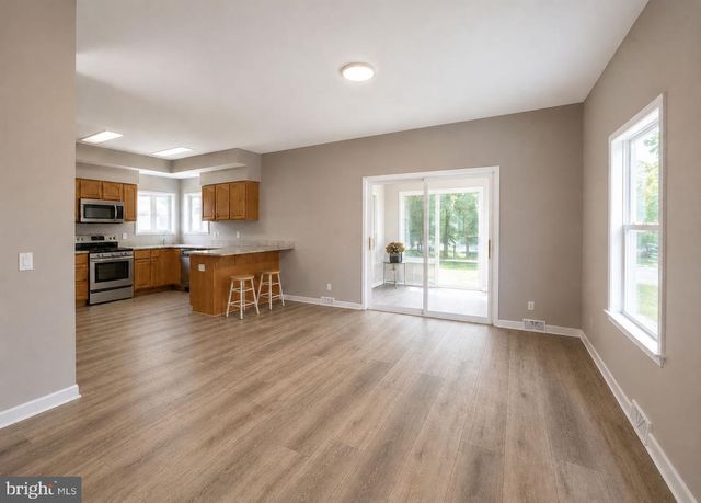 125 KINGS ORCHARD LN, Montross, VA 22520