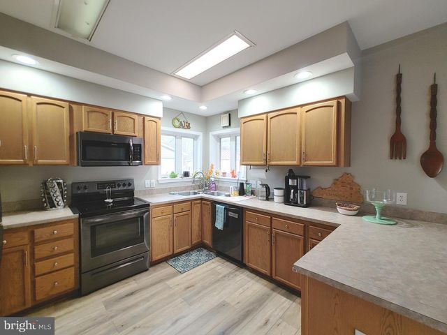 125 KINGS ORCHARD LN, Montross, VA 22520