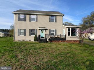 125 KINGS ORCHARD LN, Montross, VA 22520