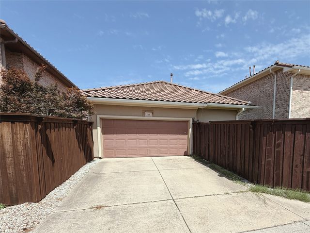 722 Arbol, Irving, TX 75039