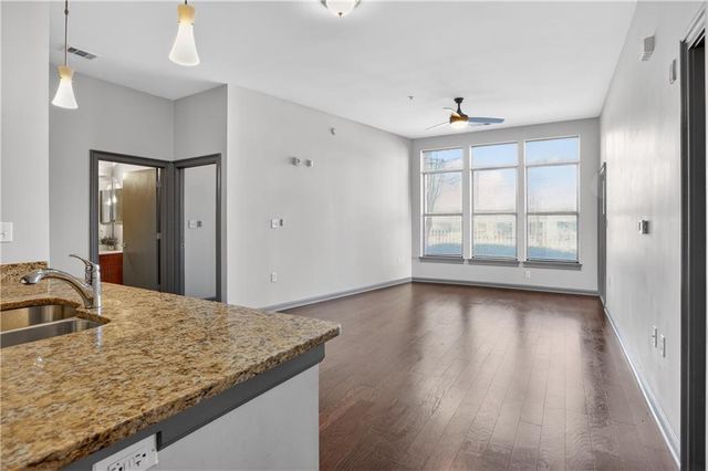 898 Oak SW Street 1101, Atlanta, GA 30310