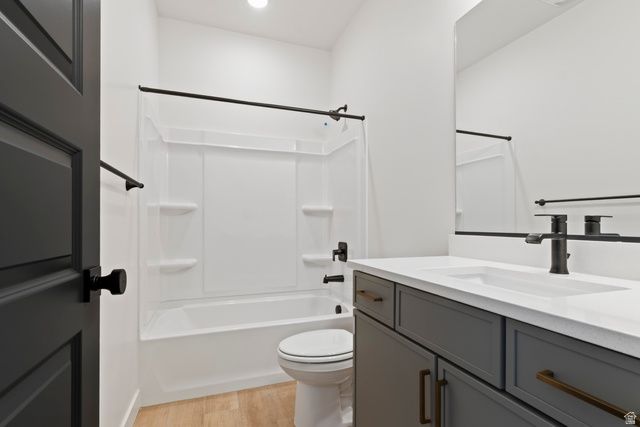 1117 W MAHOGANY ST, Saratoga Springs, UT 84045