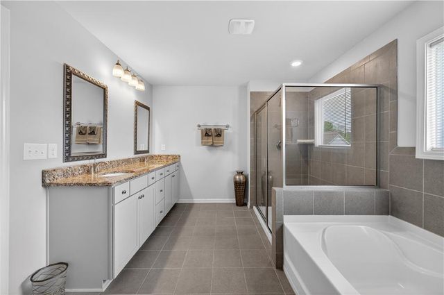 6497 Crosscreek Lane, Flowery Branch, GA 30542