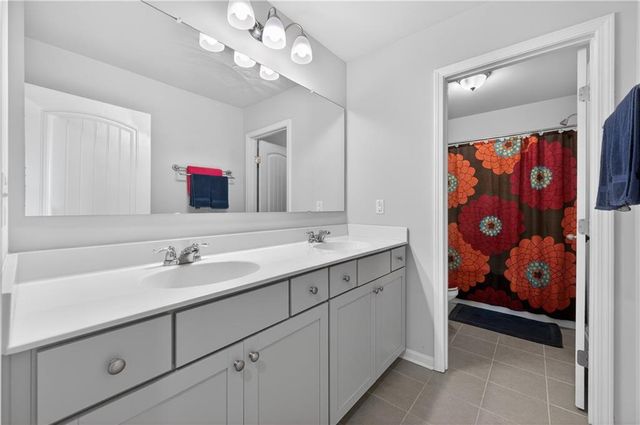 6497 Crosscreek Lane, Flowery Branch, GA 30542