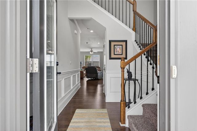 6497 Crosscreek Lane, Flowery Branch, GA 30542