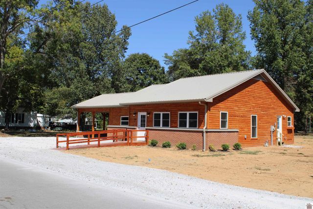 118 College Street, Hardin, KY 42048