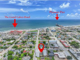 2204 Avenue O, Galveston, TX 77550
