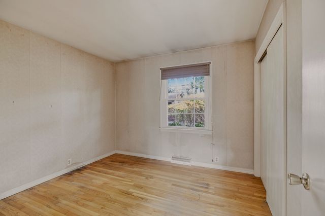 66 Eleanor St, Dartmouth, MA 02747