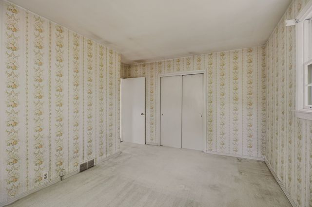 66 Eleanor St, Dartmouth, MA 02747