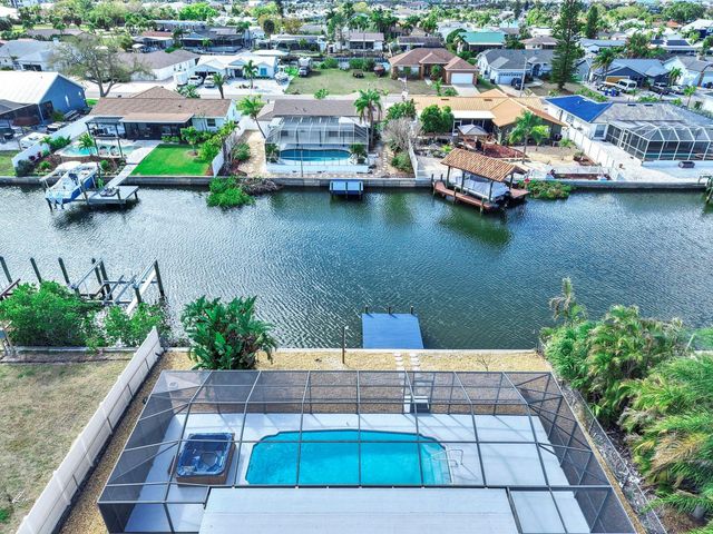 6512 SENEGAL PALM WAY, Apollo Beach, FL 33572