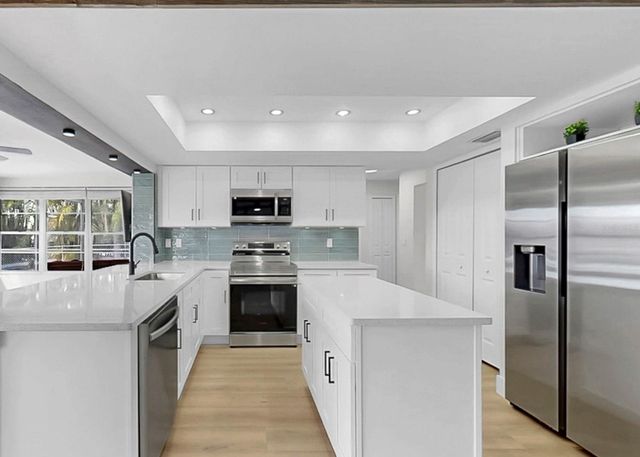 6512 SENEGAL PALM WAY, Apollo Beach, FL 33572