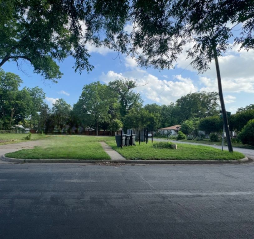 3300 Jerome Street, Dallas, TX 75223