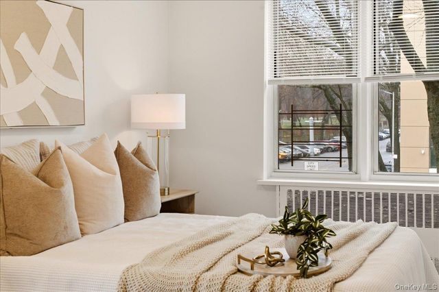 610 Waring Avenue 2H, Bronx, NY 10467