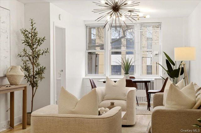 610 Waring Avenue 2H, Bronx, NY 10467