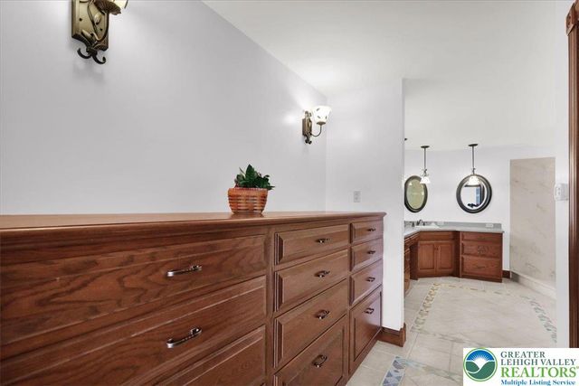 123 Kohlers Hill Road, Greenwich Twp, PA 19530