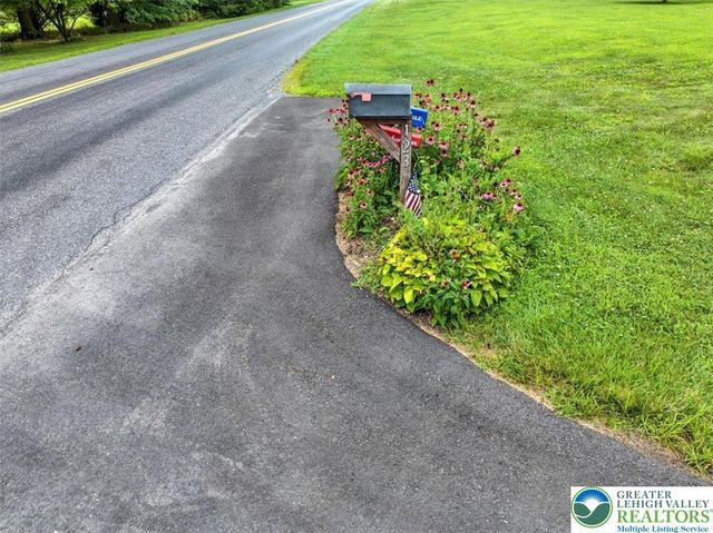 123 Kohlers Hill Road, Greenwich Twp, PA 19530
