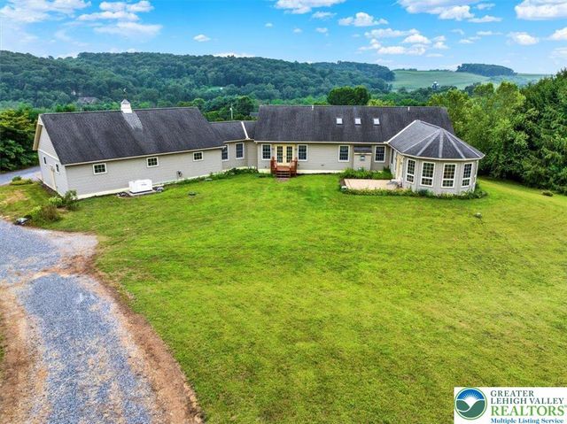 123 Kohlers Hill Road, Greenwich Twp, PA 19530