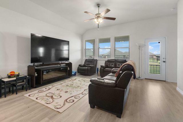 510 Pleasant Hill Lane, Fate, TX 75189