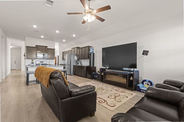 510 Pleasant Hill Lane, Fate, TX 75189