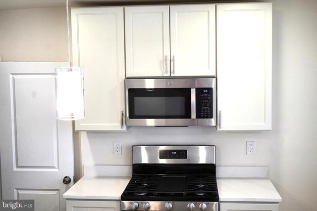 303 ARDEN RD W, Baltimore, MD 21225