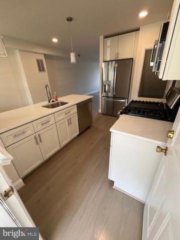303 ARDEN RD W, Baltimore, MD 21225