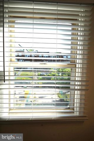 303 ARDEN RD W, Baltimore, MD 21225