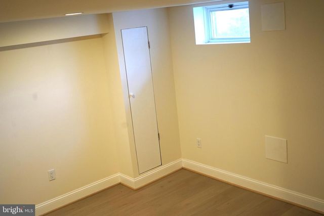 303 ARDEN RD W, Baltimore, MD 21225