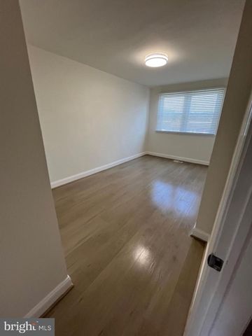 303 ARDEN RD W, Baltimore, MD 21225