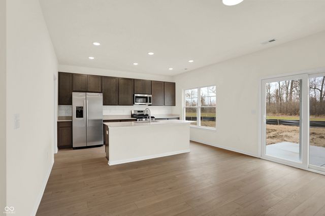 8594 Meadowlands Court, Plainfield, IN 46168