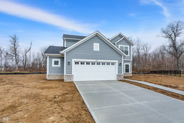 8594 Meadowlands Court, Plainfield, IN 46168