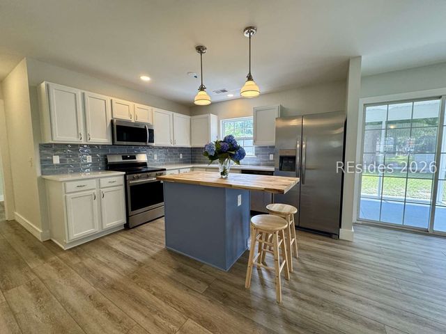 58 Pine Ridge Dr, Bluffton, SC 29910