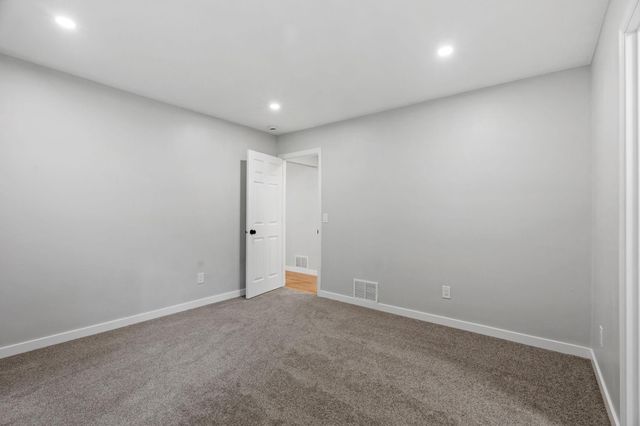 9665 106th Avenue N, Maple Grove, MN 55369
