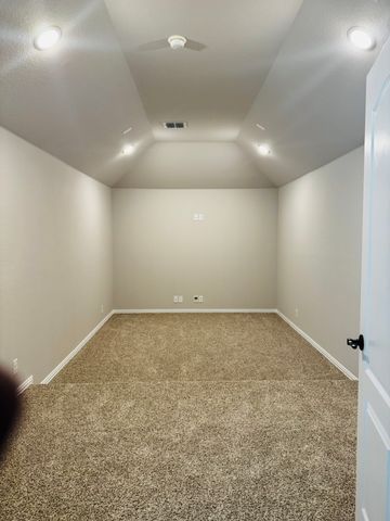 2909 Parkwood Circle, Denton, TX 76226