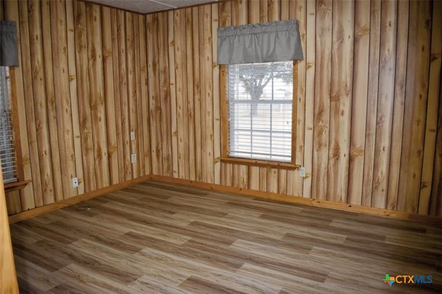 10308 N FM 487, Rockdale, TX 76567