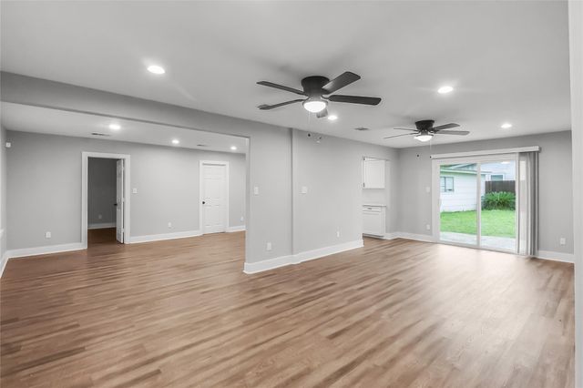 5105 Oak Avenue, Pasadena, TX 77503