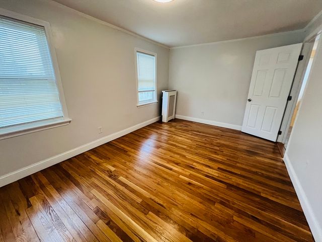 50 Cleveland Ave, Braintree, MA 02184