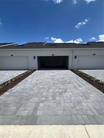 1872 CROWNCREST DRIVE, Apopka, FL 32703