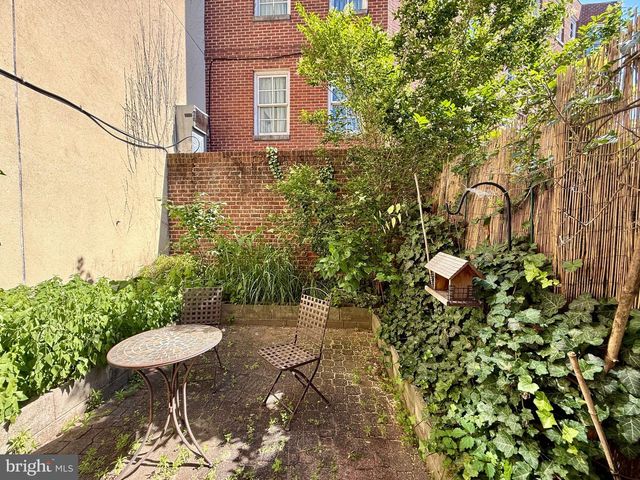 1631 SHAKESPEARE ST, Baltimore, MD 21231