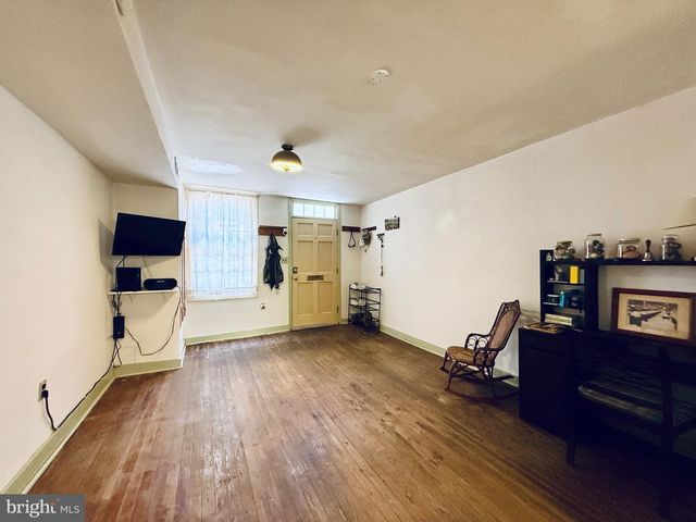 1631 SHAKESPEARE ST, Baltimore, MD 21231