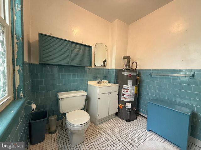 1631 SHAKESPEARE ST, Baltimore, MD 21231