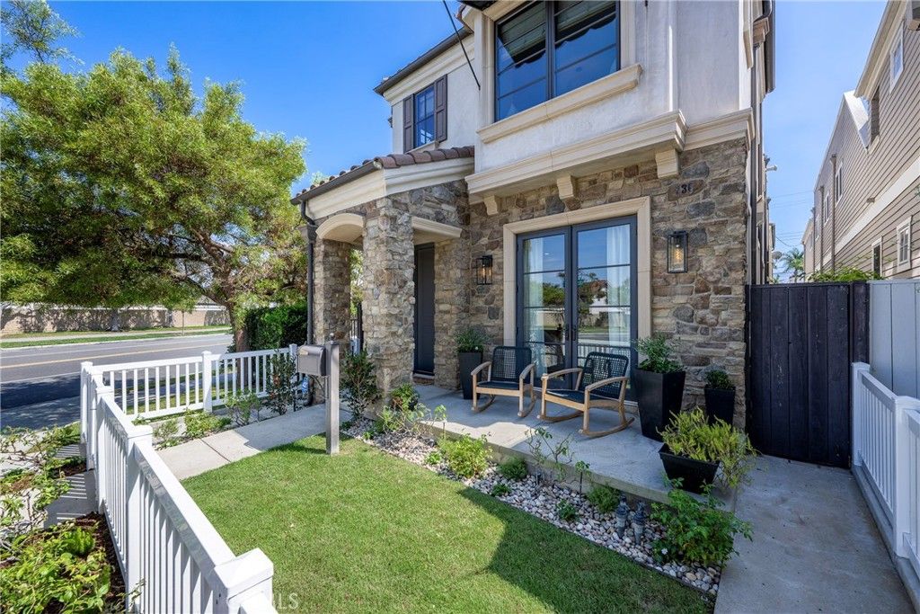 236 4th, Seal Beach, CA 90740 — exterior
